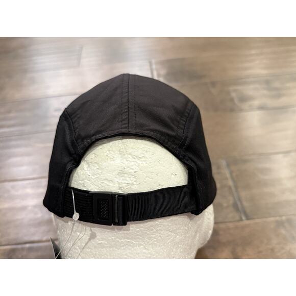 IRONMAN Triathlon 70.3 Santa Cruz 2022 Black Finisher Cap OSFM 5-Panel Hat NWT - Picture 5 of 8